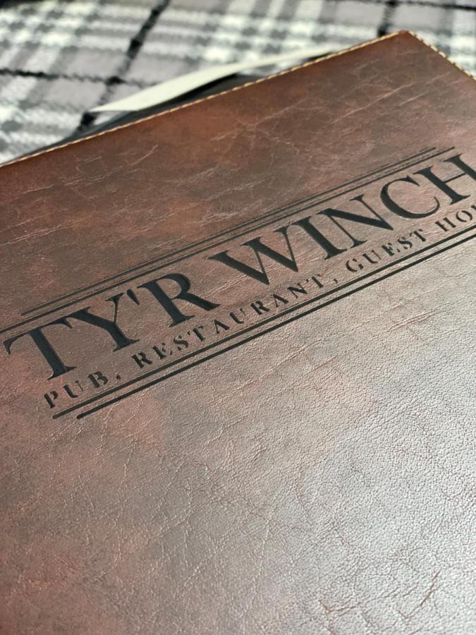 Tyr Winch Hotel Cardiff Buitenkant foto
