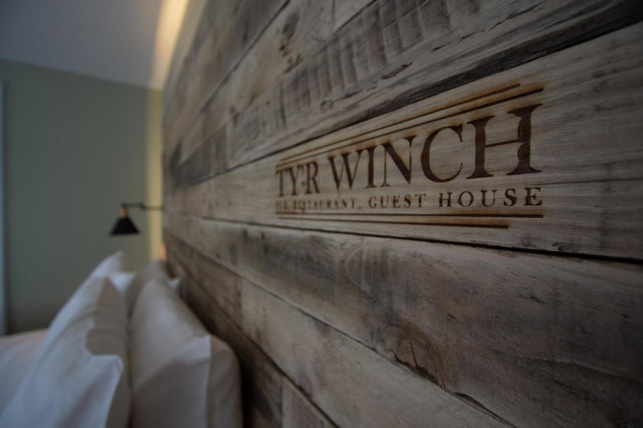 Tyr Winch Hotel Cardiff Buitenkant foto