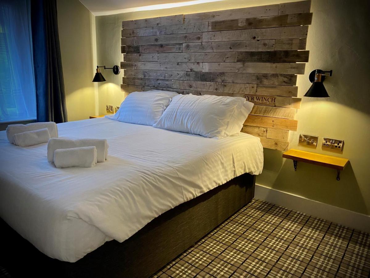 Tyr Winch Hotel Cardiff Buitenkant foto