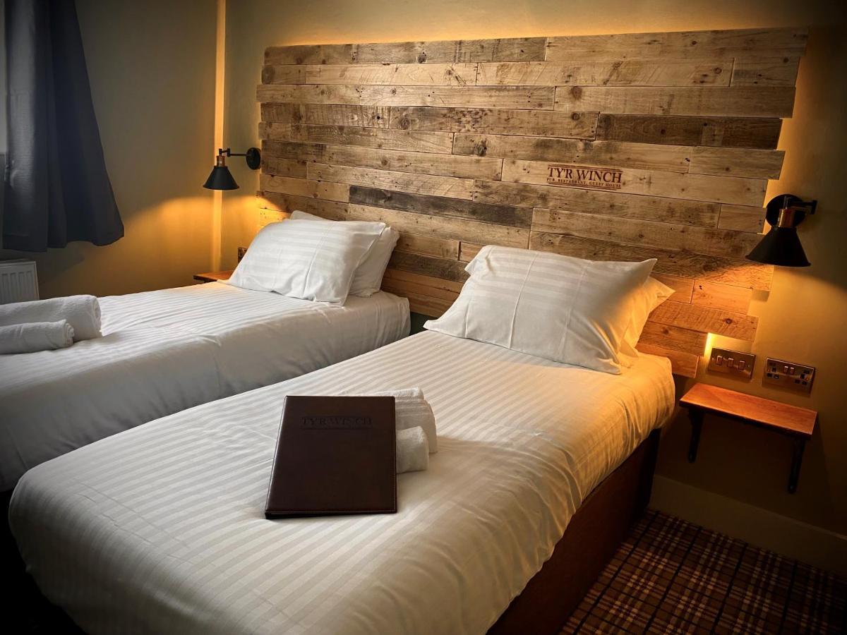 Tyr Winch Hotel Cardiff Buitenkant foto