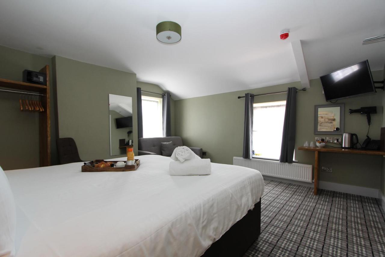 Tyr Winch Hotel Cardiff Buitenkant foto